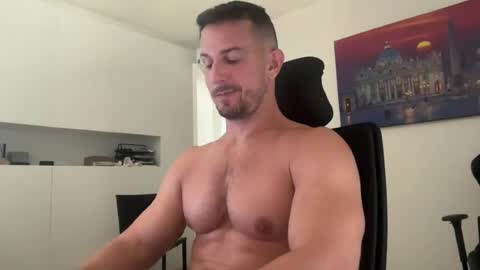 Muscle beast P online show from August 9, 6:03 am