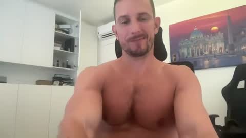 Muscle beast P online show from August 14, 12:09 pm