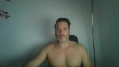 jam3s5959 online show from April 26, 10:11 am