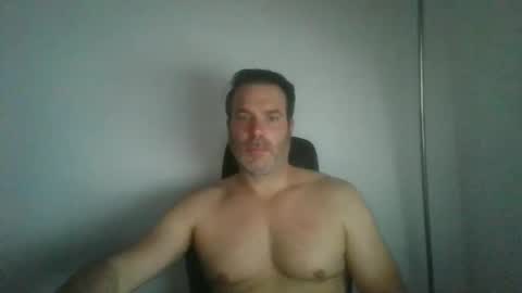 jam3s5959 online show from May 30, 11:33 am