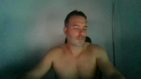 jam3s5959 online show from June 12, 9:16 am