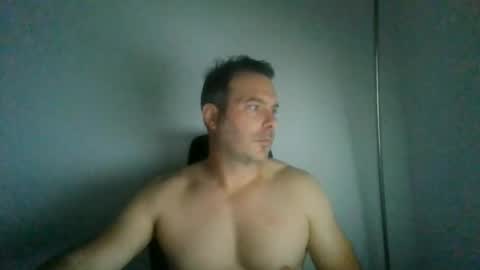 jam3s5959 online show from July 8, 8:07 am