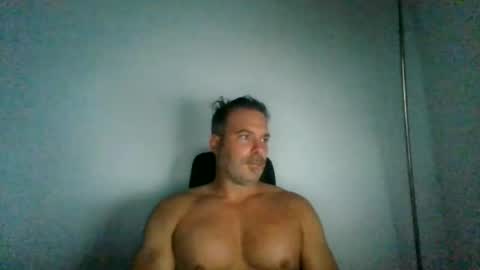 jam3s5959 online show from August 14, 3:37 pm