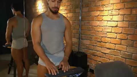 James Axel online show from July 11, 1:50 pm