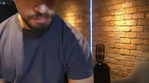 James Axel online show from August 4, 4:04 pm