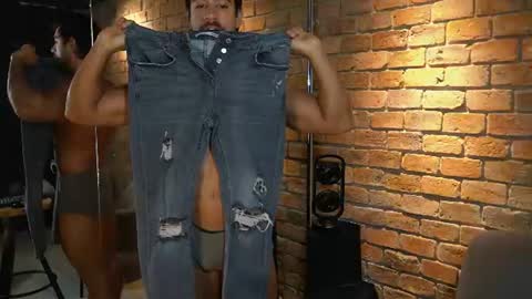 James Axel online show from August 9, 4:08 pm