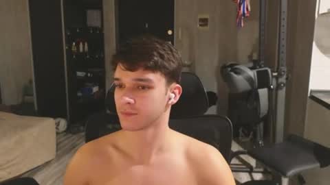 James online show from August 1, 11:33 pm
