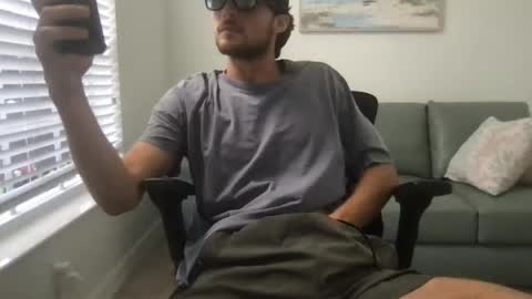 james_love20 online show from September 7, 10:27 pm