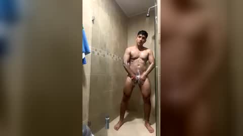 james_silva1 online show from July 26, 4:06 am