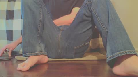 James online show from March 26, 6:23 pm