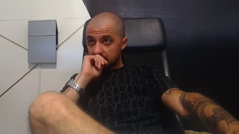 JamesMyers online show from July 26, 9:36 am