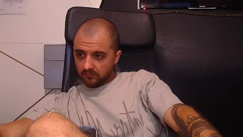 JamesMyers online show from August 14, 5:22 am