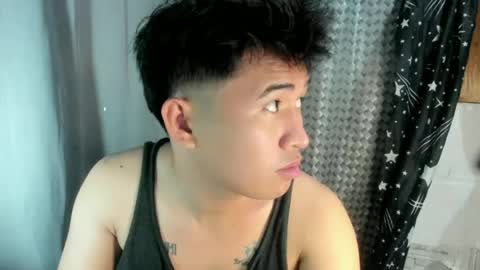 jamesthebigcockxxx online show from June 11, 9:43 pm
