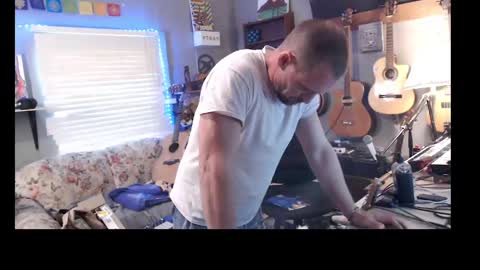 Jameswebbscope online show from August 5, 9:13 pm