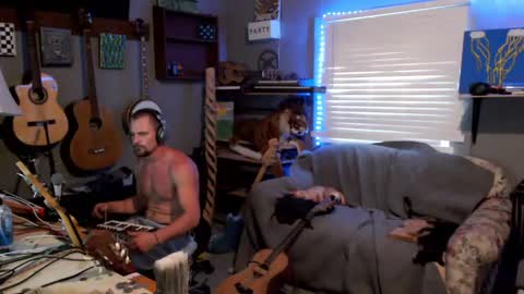 Jameswebbscope online show from August 10, 3:02 pm