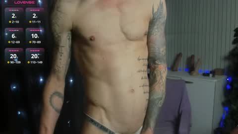 jamie_inked online show from August 15, 11:03 am