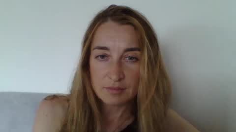 JamieSweetx online show from August 9, 2:18 pm