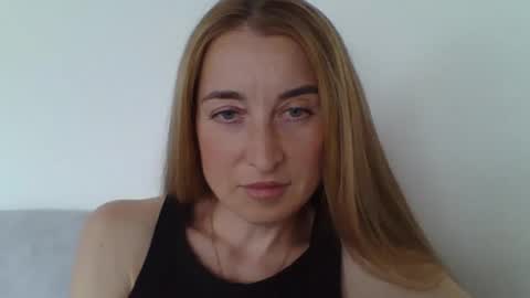 JamieSweetx online show from August 10, 10:27 am