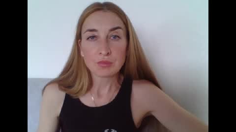JamieSweetx online show from August 13, 11:35 am