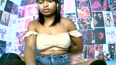 jamillah8 online show from July 5, 7:39 pm