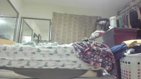 Bootyshows online show from August 6, 11:53 am