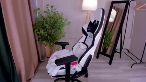 jane_broks online show from August 14, 4:27 am