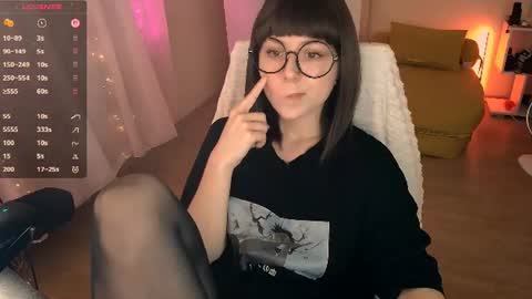 jane_kinn online show from July 25, 9:02 am