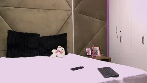jane_voss online show from August 5, 12:47 pm