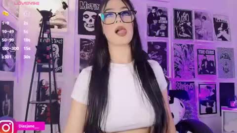 Jennifer online show from July 29, 9:22 pm
