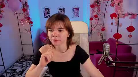 janefields online show from August 9, 1:45 pm
