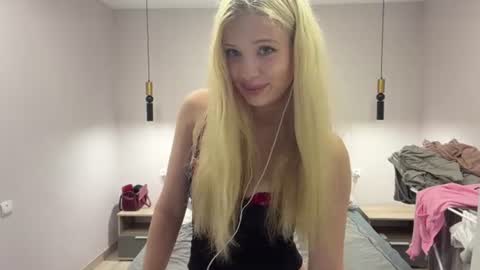 Luna online show from August 8, 9:42 am