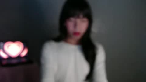 janelux_x online show from May 27, 3:47 pm