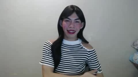 janelux_x online show from May 31, 5:48 pm