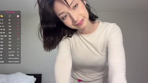 Janette online show from August 5, 8:18 pm
