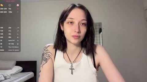 Janette online show from August 15, 5:17 pm