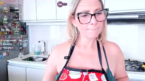 JANE TURNER MILF online show from August 11, 3:36 pm