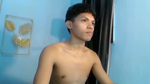 janlloyd04 online show from May 17, 1:12 pm