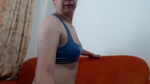 janne online show from August 3, 5:47 am
