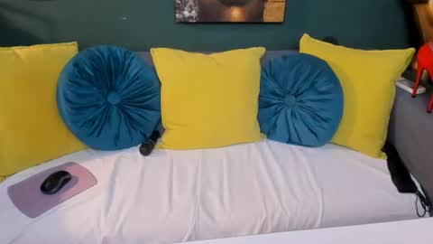 JaqulinneHot online show from August 10, 10:49 am