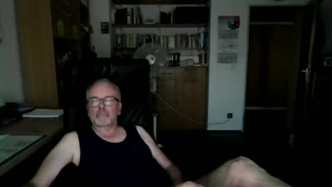 jasit78658 online show from August 14, 11:47 am