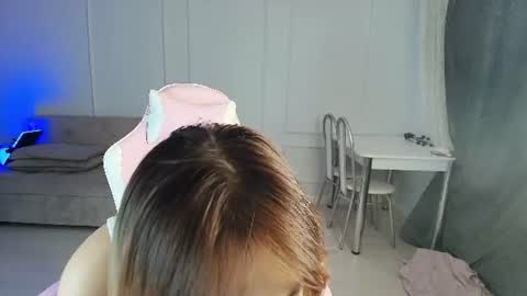 Jasmine online show from August 2, 2:13 pm