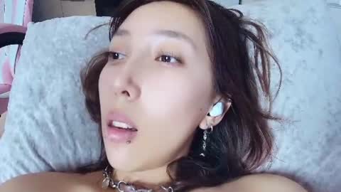 Jasmine online show from August 10, 7:37 pm