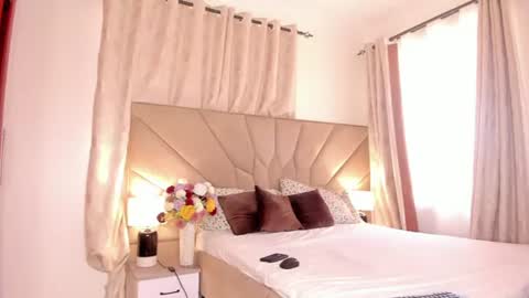 jasmin_melons online show from August 12, 10:17 am