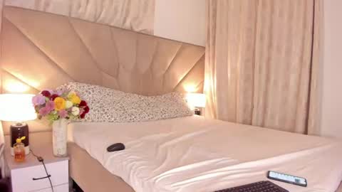 jasmin_melons online show from August 14, 3:32 am