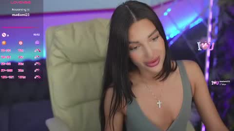 Daryna online show from August 12, 8:00 pm