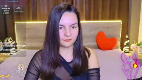 Jasmine online show from August 14, 3:37 pm