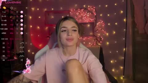 jasmine_ur_princess online show from February 26, 10:03 am