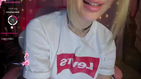 jasmine_ur_princess online show from February 27, 6:55 am