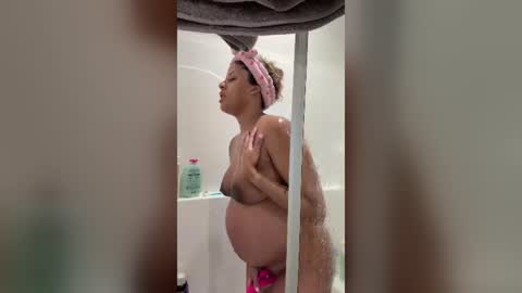 jasminebbyxxx online show from August 16, 2:37 am