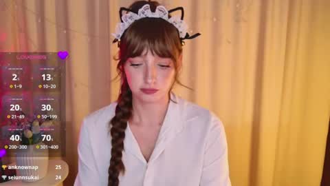 Jasmine online show from August 3, 11:50 am